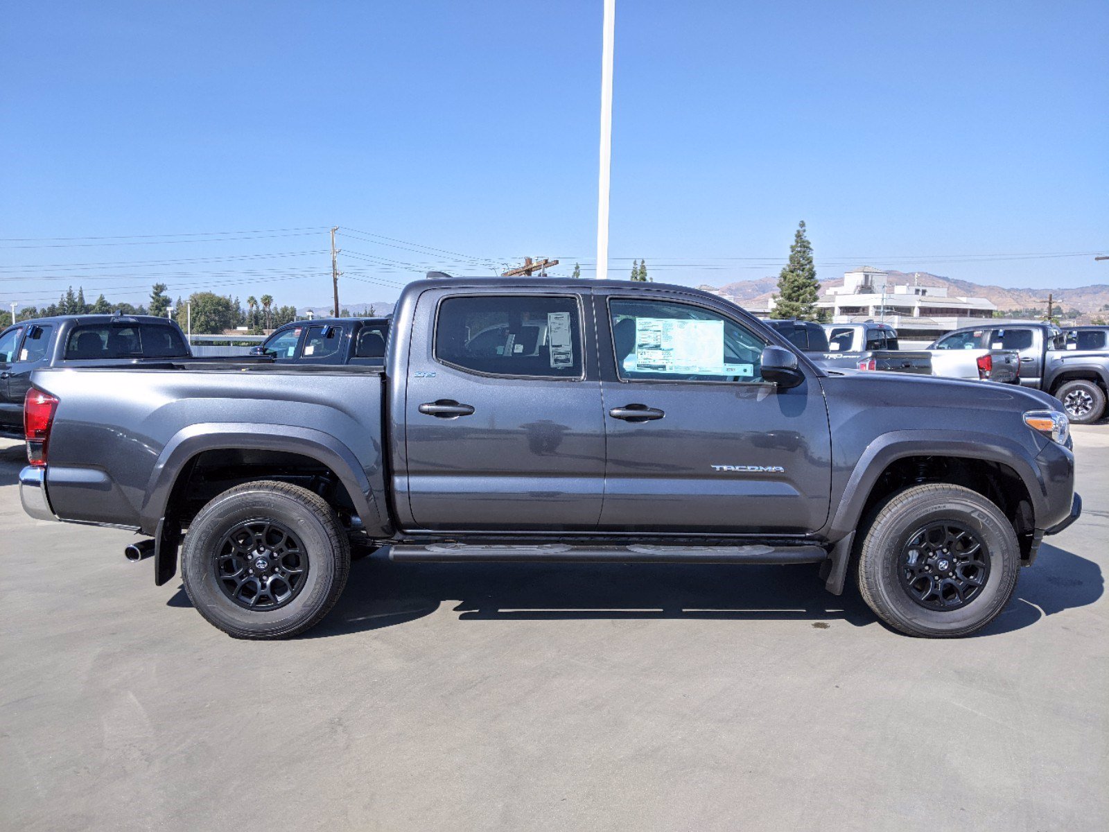 New 2021 Toyota Tacoma SR5 Double Cab in Mission Hills #55631 | Hamer ...