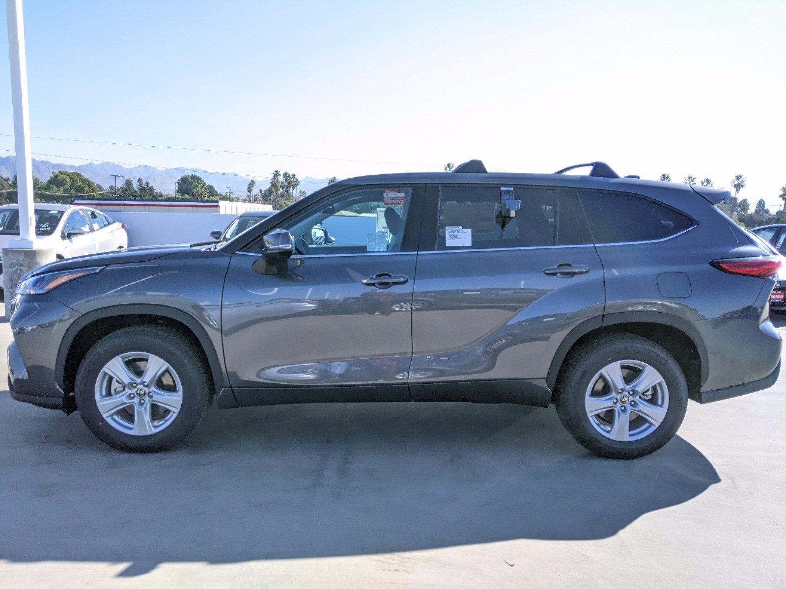 New 2021 Toyota Highlander L Sport Utility in Mission Hills #55625 ...