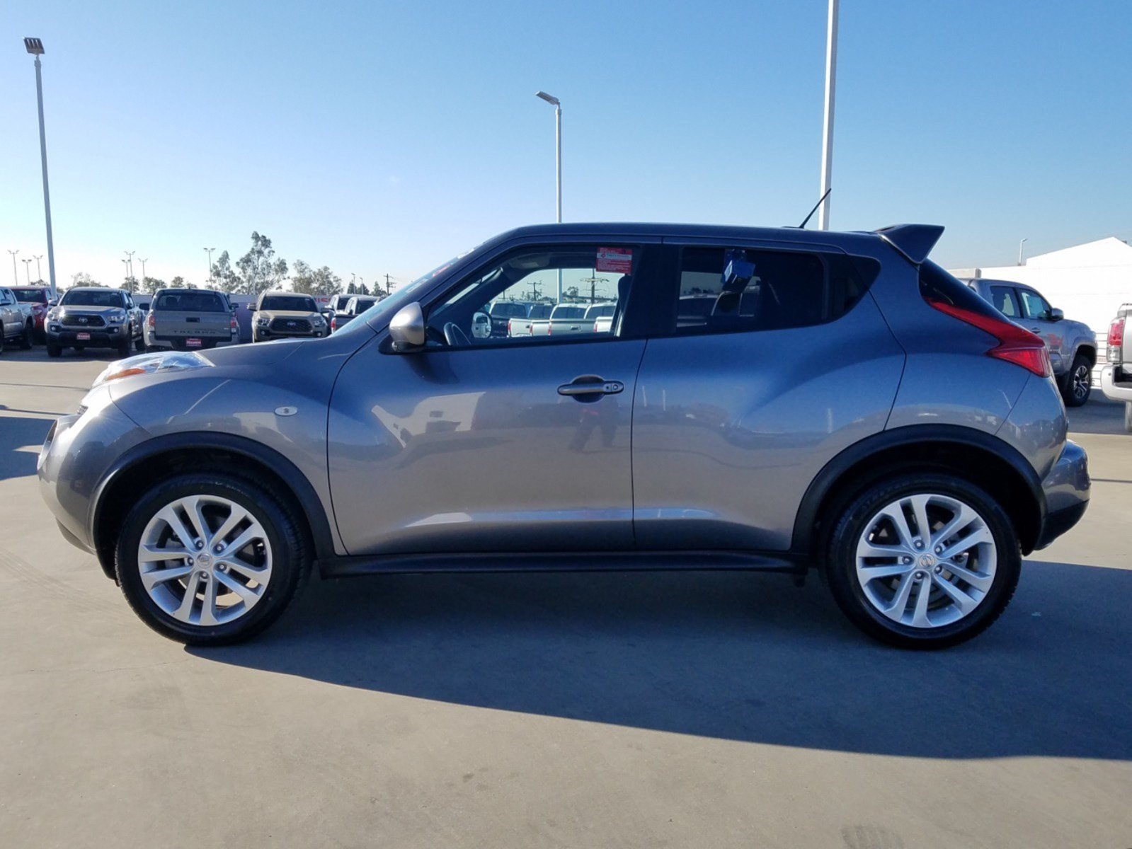 Pre-Owned 2014 Nissan JUKE SV Sport Utility in Mission Hills #R21217A ...