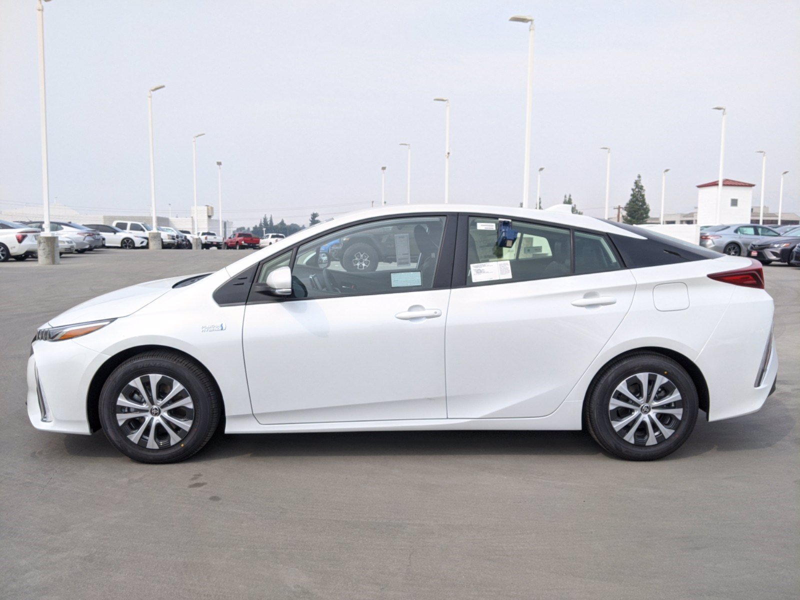 New 2021 Toyota Prius Prime XLE Hatchback in Mission Hills #DT55254 ...