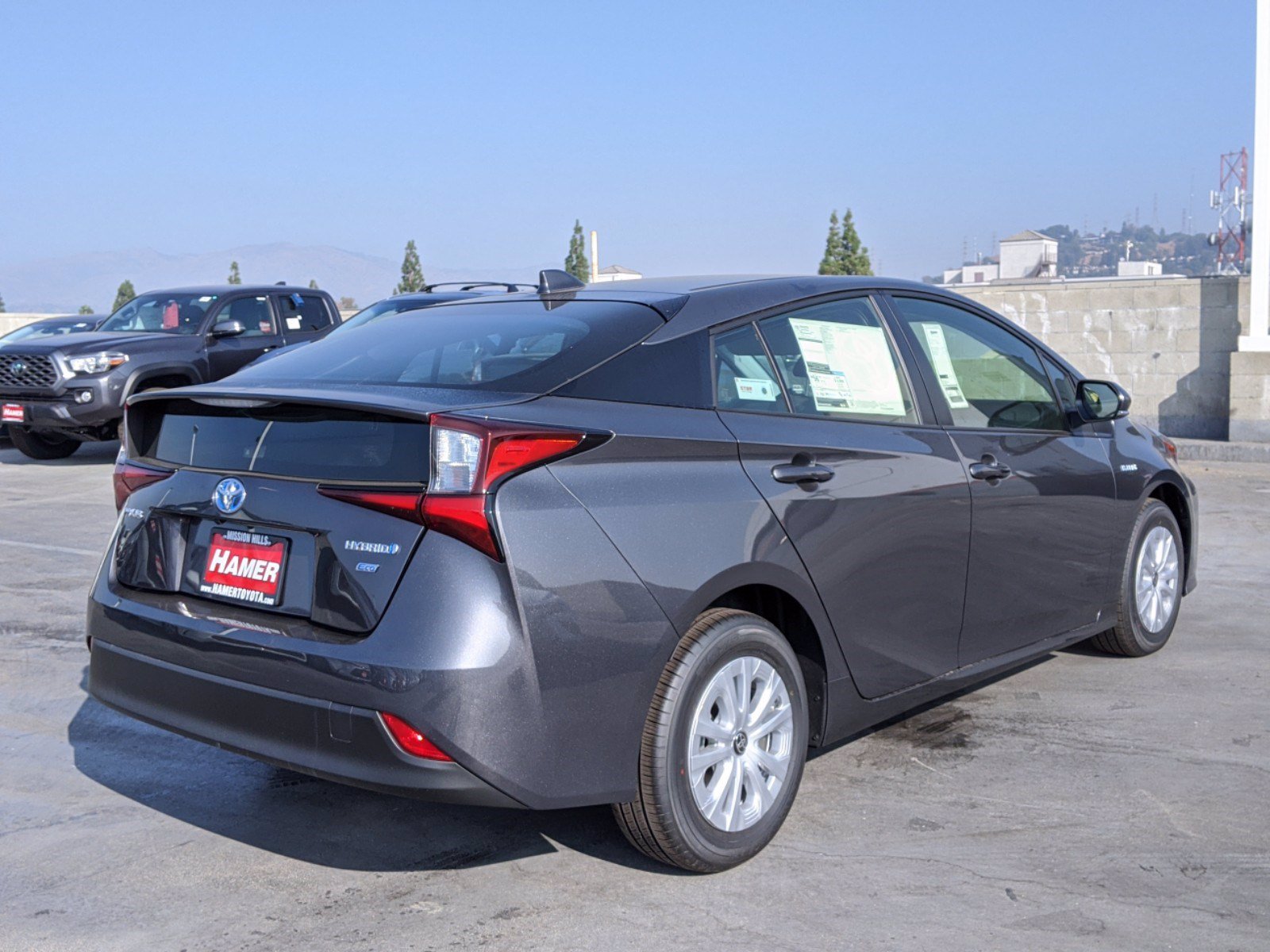 Toyota prius l