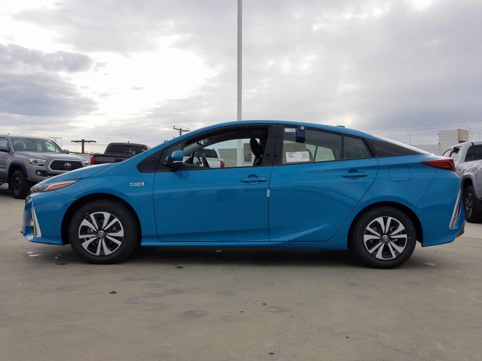 New 2019 Toyota Prius Prime Advanced Hatchback In Mission Hills #48245 