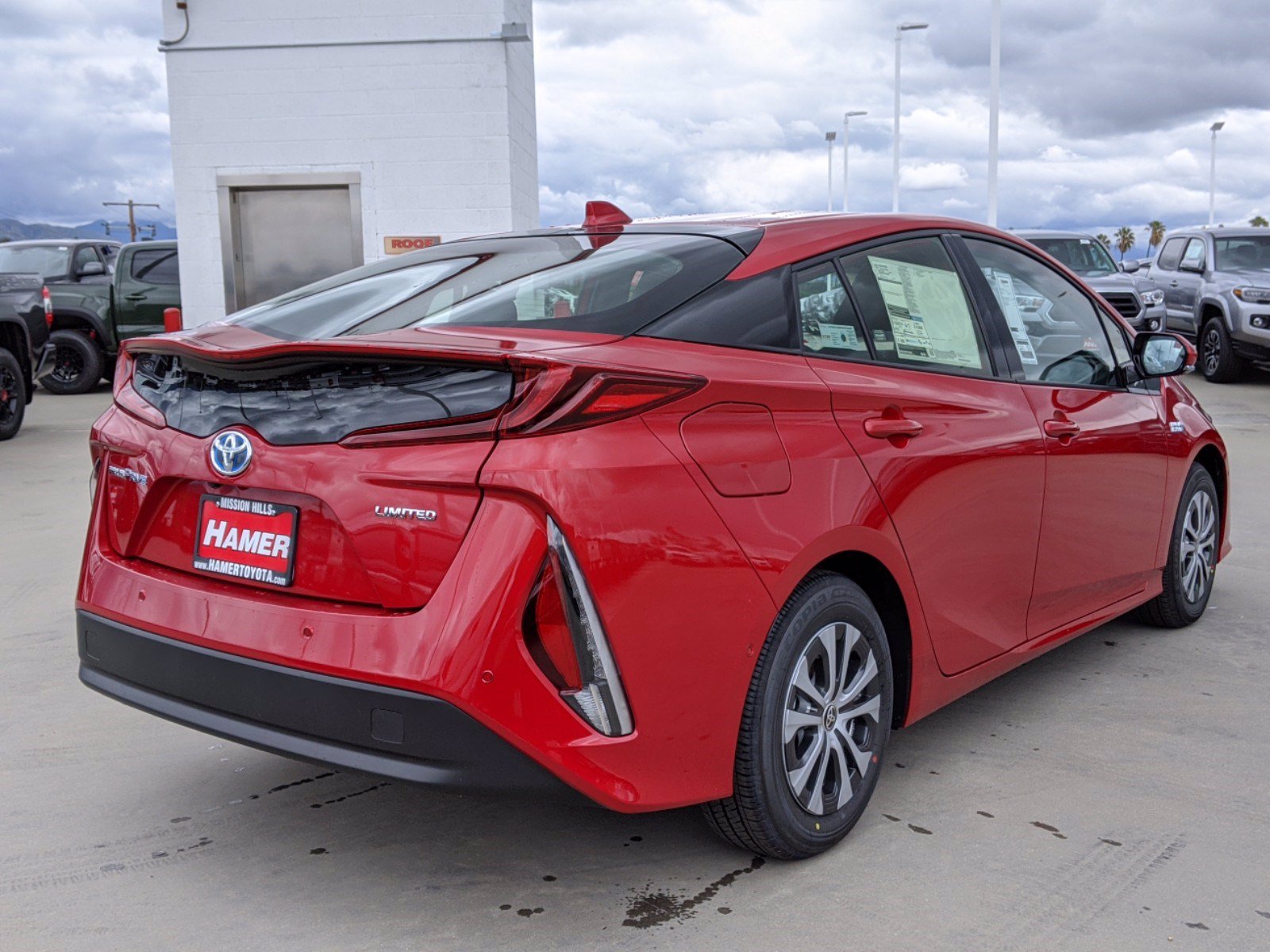 New 2020 Toyota Prius Prime Limited Hatchback In Mission Hills 53698 Hamer Toyota 8874